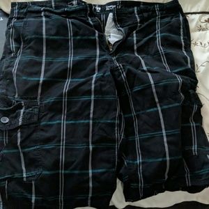 Men's shorts, urban pipeline
